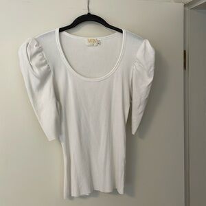 White puffed sleeve scoop-necked T-shirt